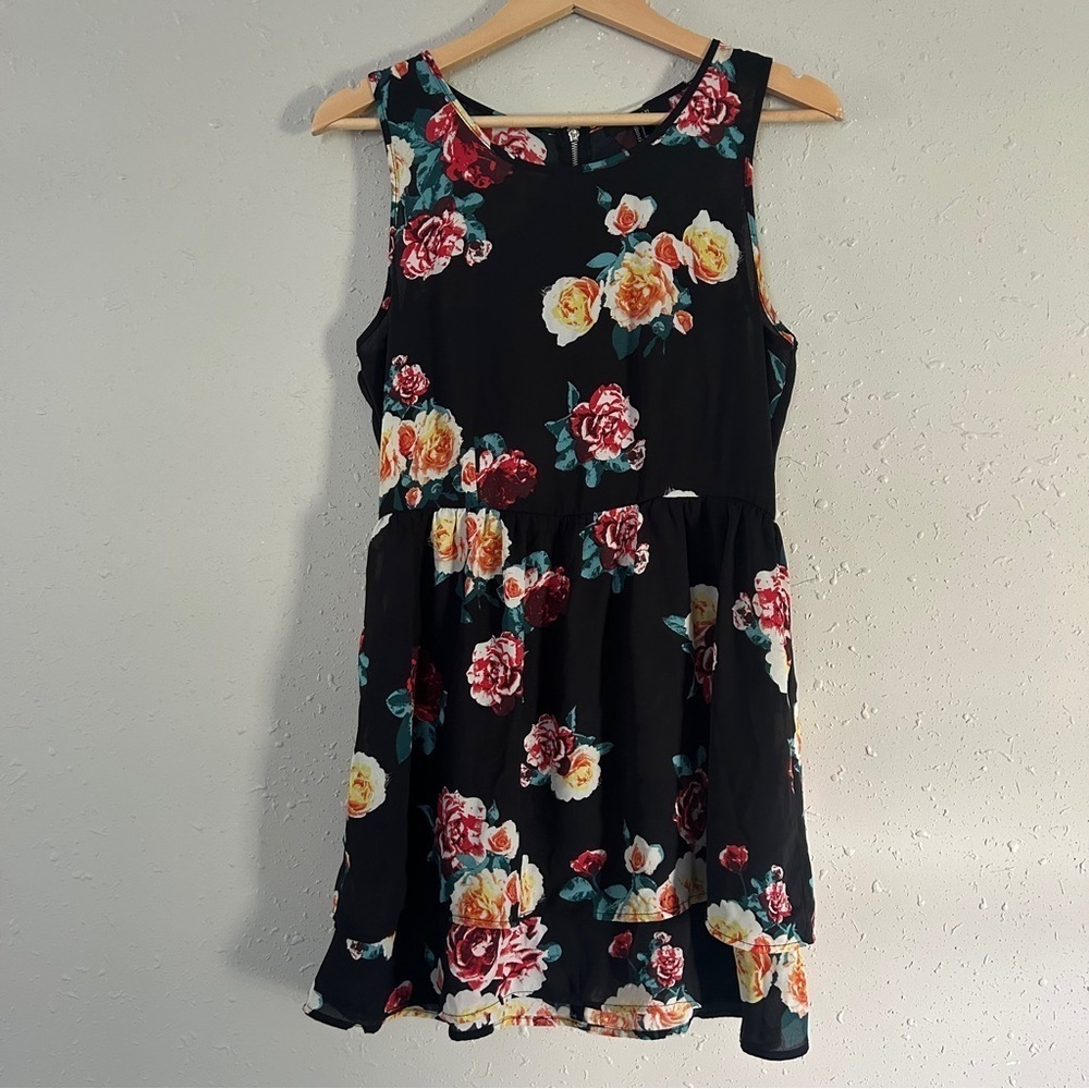 🦋 Forever 21 Black Floral Mini Dress Ruffle Y2K Lightweight Casual Summer Small